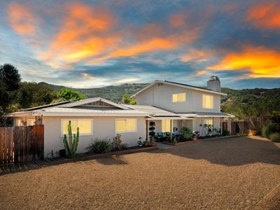 14380 Rios Canyon Rd