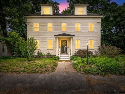 10 Summit Ave