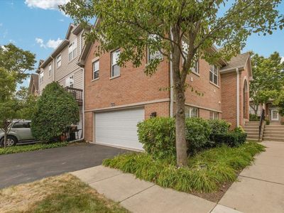 7509 Frontage Rd