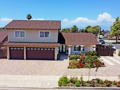 2401 El Portal Way