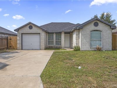 4601 Thunderbird Ave