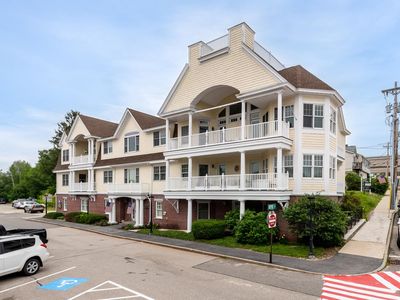 61 Central Avenue #4
