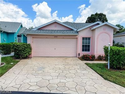 10704 Rio Mar Cir