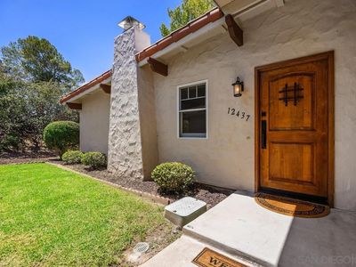 12437 Meandro Rd