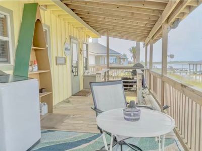 4607 Bayshore Dr