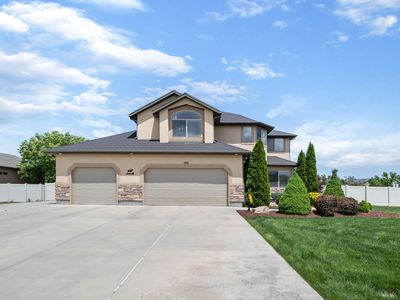 192 W Preakness Way