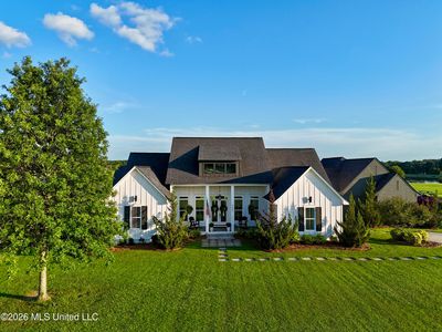 122 Churchill Pl