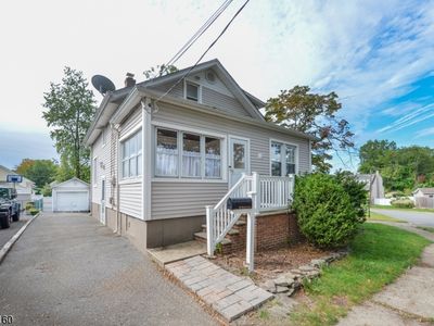18 Minerva Ave