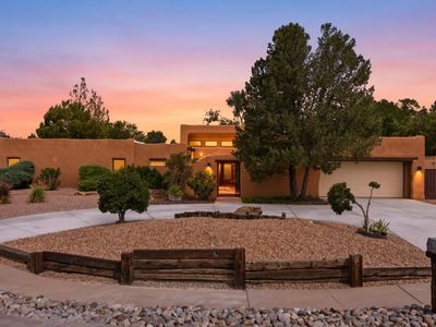 1805 Llano Ct NW