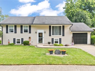 137 Ark Ave