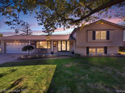 701 Salem Dr