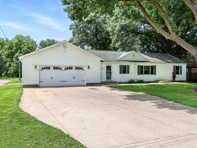 1620 65th Ave W