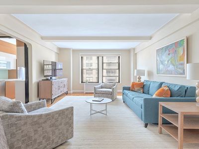 308 E 79th St APT 10B