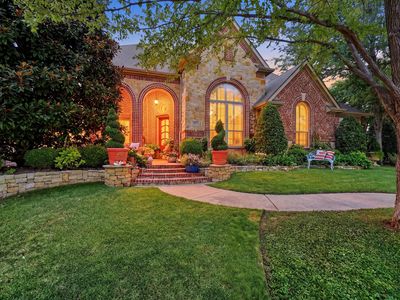 657 Mission Dr