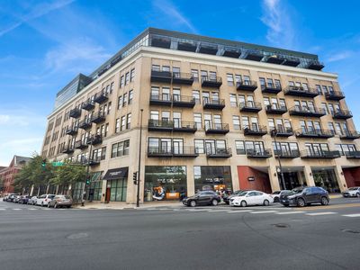 1645 W Ogden Ave Unit 718