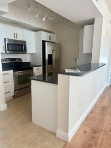 7350 SW 89th St APT 2110S