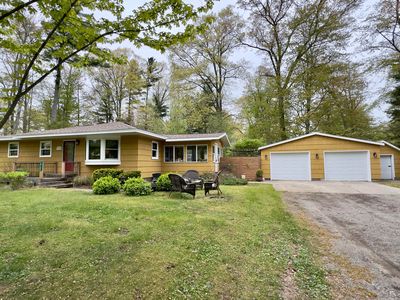 Property at 19105 Glendale Cir, Spring Lake, MI