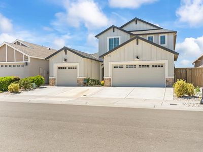 8032 Challis Cir