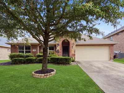 2912 Glenoaks Dr