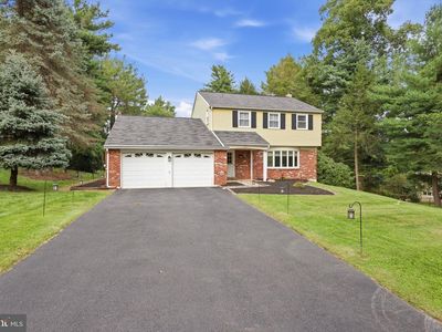 201 Creekwood Dr