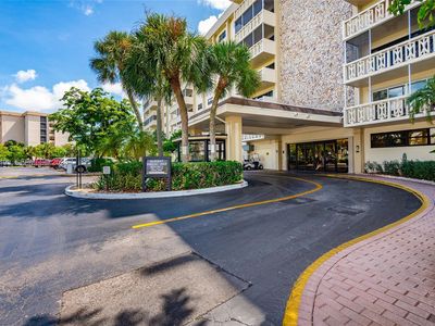 800 NE 195th St APT 408