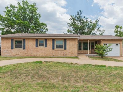 6031 Linden Ln