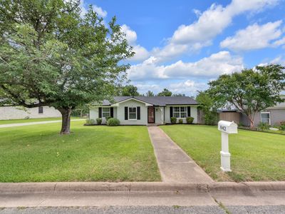 842 Starlight Dr