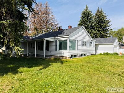 321 S Stout Ave