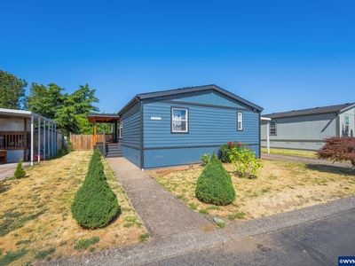 5082 Briarwood Cir N