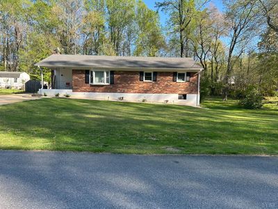 105 Parkview Dr