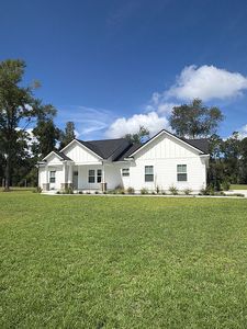 136 Country Club Dr