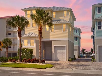 260 Key West CT