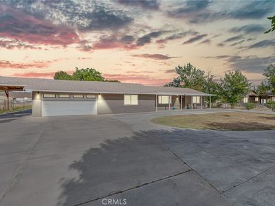 7982 Cottonwood Ave