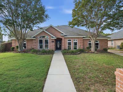 405 Montreal Dr