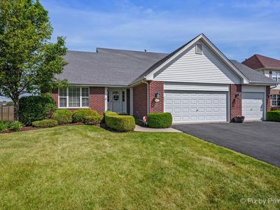 2827 Brett Dr