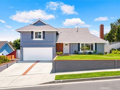 2115 Tierra Loma Dr
