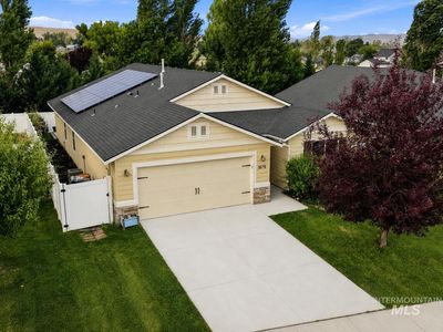 1679 W Sahara Dr