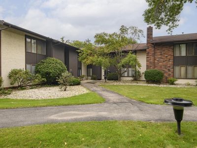 2120 W Good Hope ROAD #8