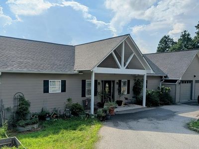 388 Ross Ridge Rd