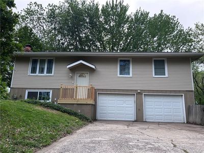Property at 106 Kent St, Wood Heights, MO