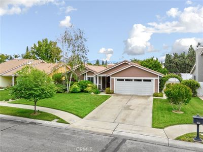 1214 Country Pl