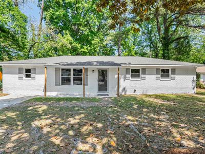 430 Riverside Ln
