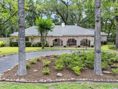 281 Ridgewood Dr