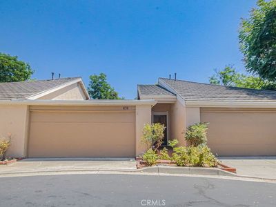 670 W Glenwood Dr