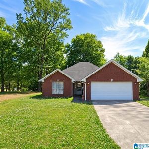 529 Lakeside Cir