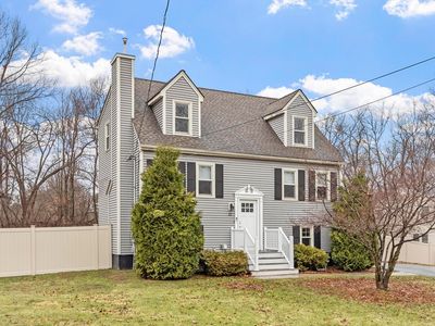 23 Hazel St