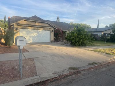 1216 Brookdale Dr