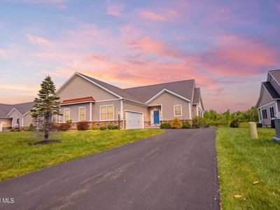 13 Elena Ct