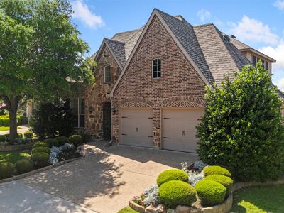 8012 Vista Creek Ln