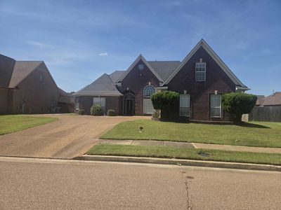 4421 Lugarda Ln